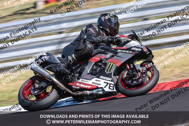 brands hatch photographs;brands no limits trackday;cadwell trackday photographs;enduro digital images;event digital images;eventdigitalimages;no limits trackdays;peter wileman photography;racing digital images;trackday digital images;trackday photos